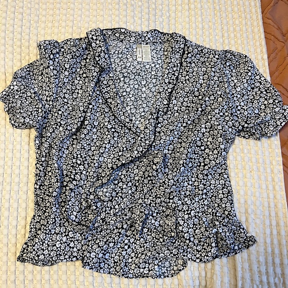 Summer wrap blouse - Picture 2 of 2